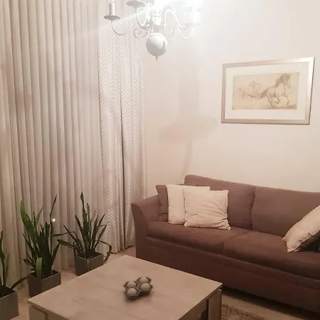 Antakalnis Apartman *